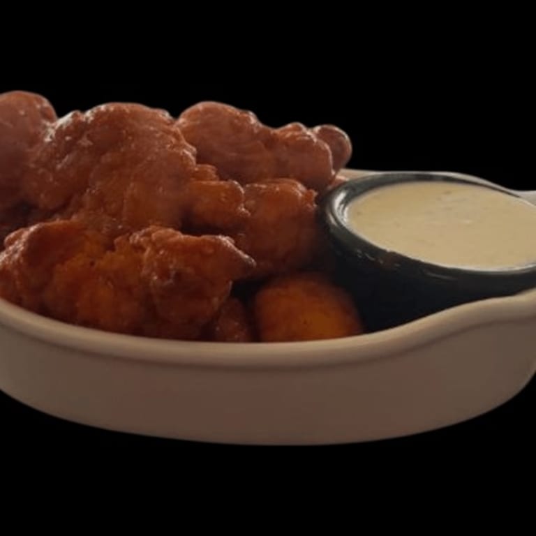 Delicious Boneless Wings: A Crowd Favorite
